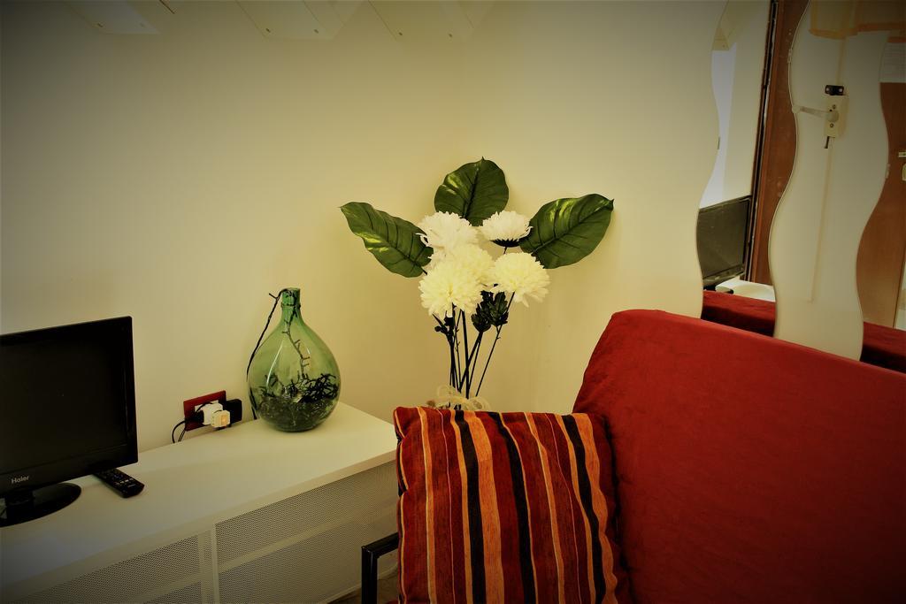I Gemelli Holiday House เปสการา ภายนอก รูปภาพ