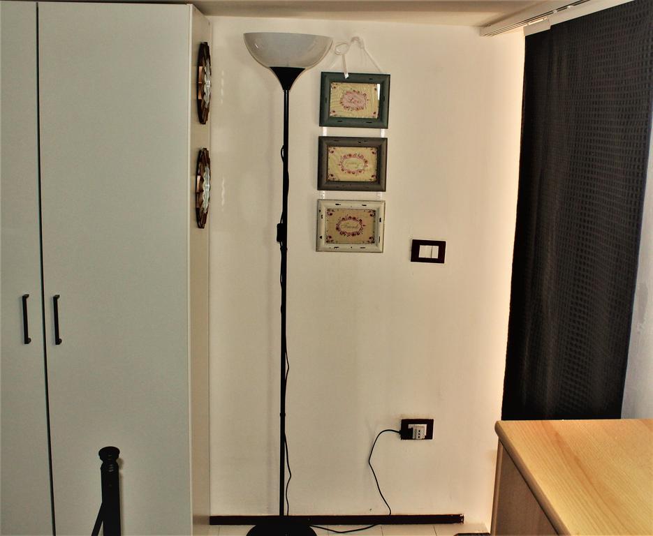 I Gemelli Holiday House เปสการา ภายนอก รูปภาพ
